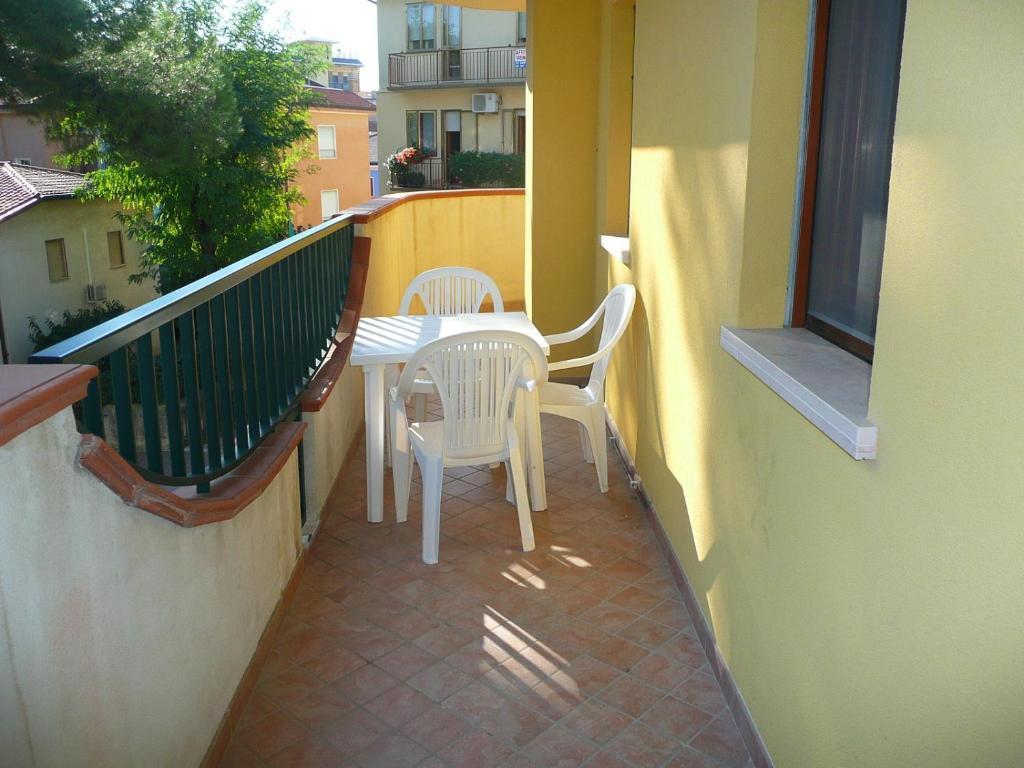Residence Mediterraneo - Agenzia Cocal Каорле Номер фото